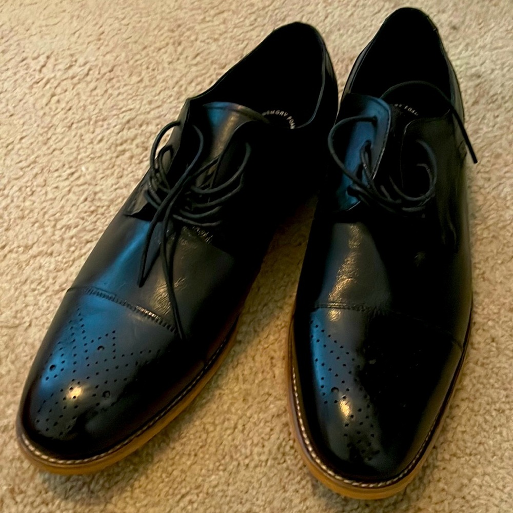 New w/o tags Stacy Adams black dress shoes. SZ 13